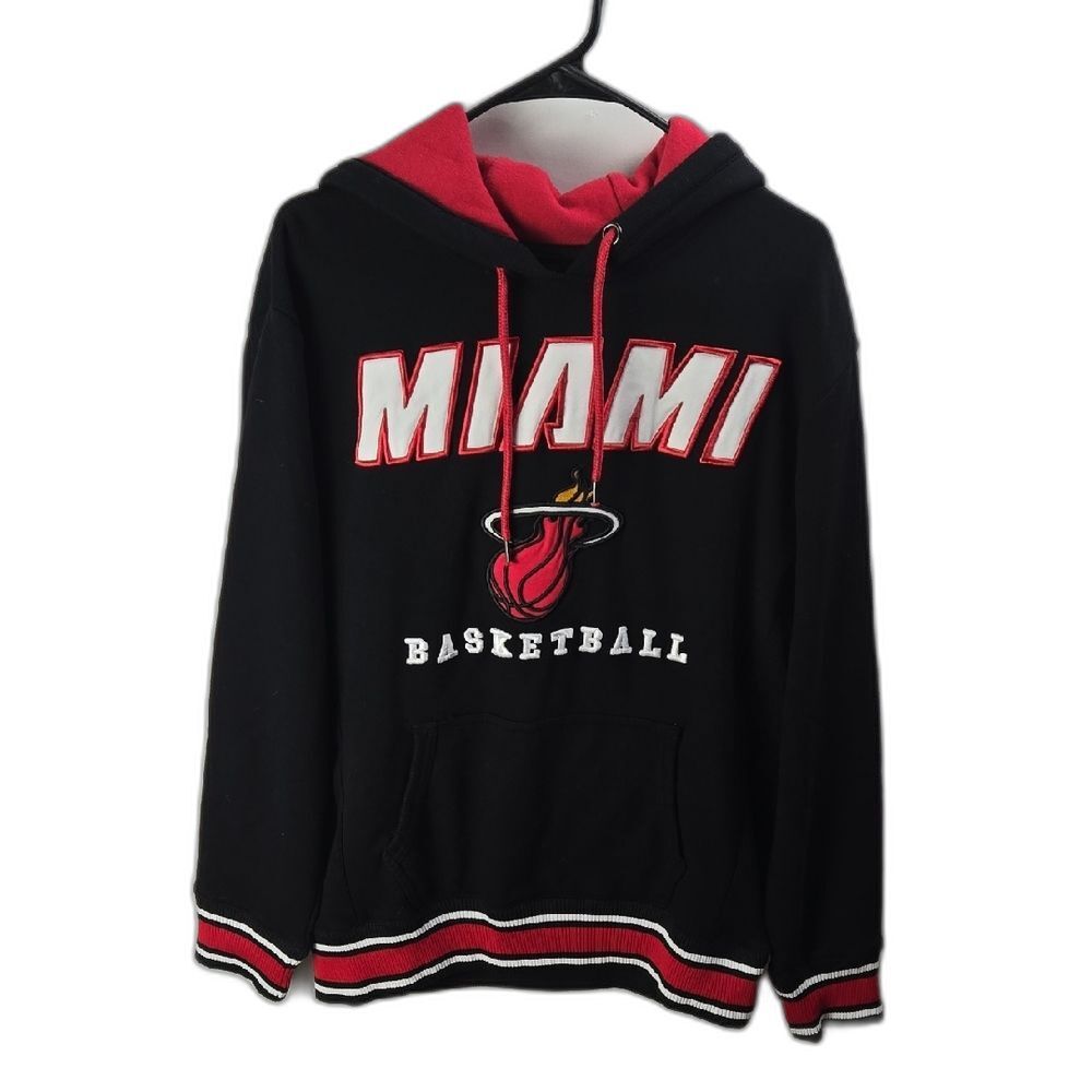 NBA Miami Heat Hoodie Mens Medium Black Red Basketball Pullover Sweatshirt